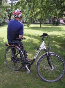 Fahrradtour-224x300 in Radeln um Respekt
