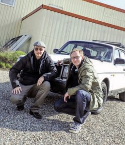 Beim Fahren wechseln sie sich ab. Doch TEAMCHEF ist Kai (rechts). Er ist schließlich vier Jahre älter. 