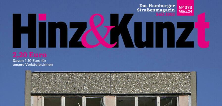 Foto eines heruntergekommenen Hauses, Titelzeile: "Eigentum verpflichtet"