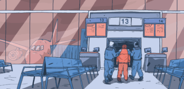 Eine Illustration zeigt zwei Polizisten, die einen Mann in ein Flugzeug führen