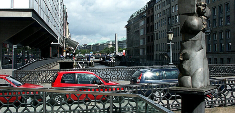 Die Adolphsbrücke in Hamburg.
