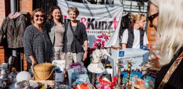 In Aktion für Hinz&Kunzt: der American Women’s Club of Hamburg. Foto: Dmitrij Leltschuk