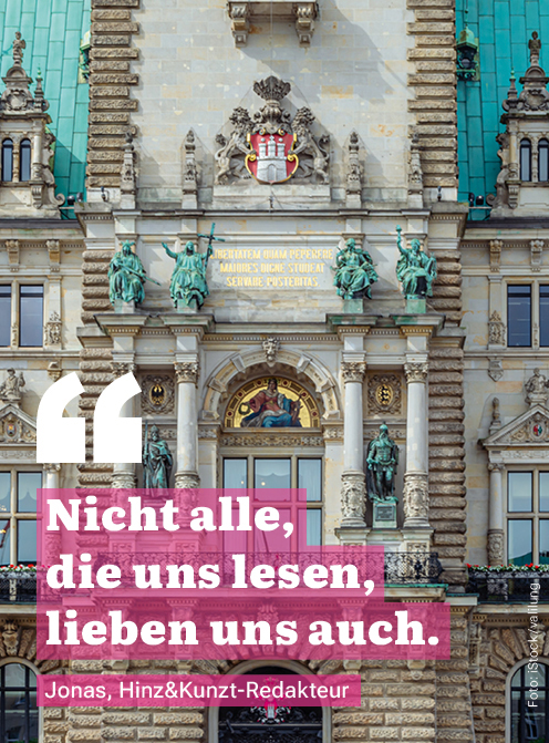 Zitat vor einem Bild des Hamburger Rathaus: "Nicht alle, die uns lesen, lieben uns auch."