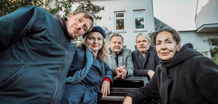 Huah! haben zeitlos großartige Zeilen produziert – und geben die jetzt endlich wieder auf der Bühne zum Besten. Foto: Dmitrij Leltschuk.