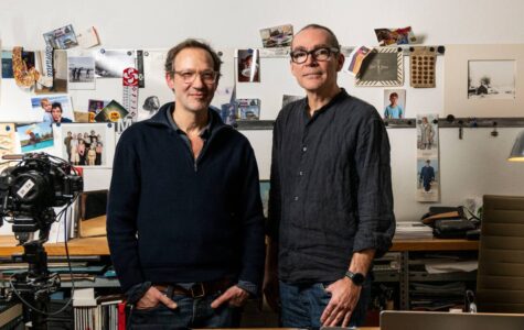 Die Filmemacher Manuel Mack (links) und Peter Drittenpreis unterstützen Hinz&Kunzt. Foto: Mauricio Bustamante